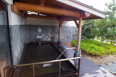 竜崎温泉露天風呂